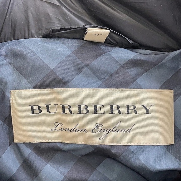 BURBERRY London Fur Collar Oversized Puffer Down Jacket Black Gold Hardware Med - Picture 7 of 12